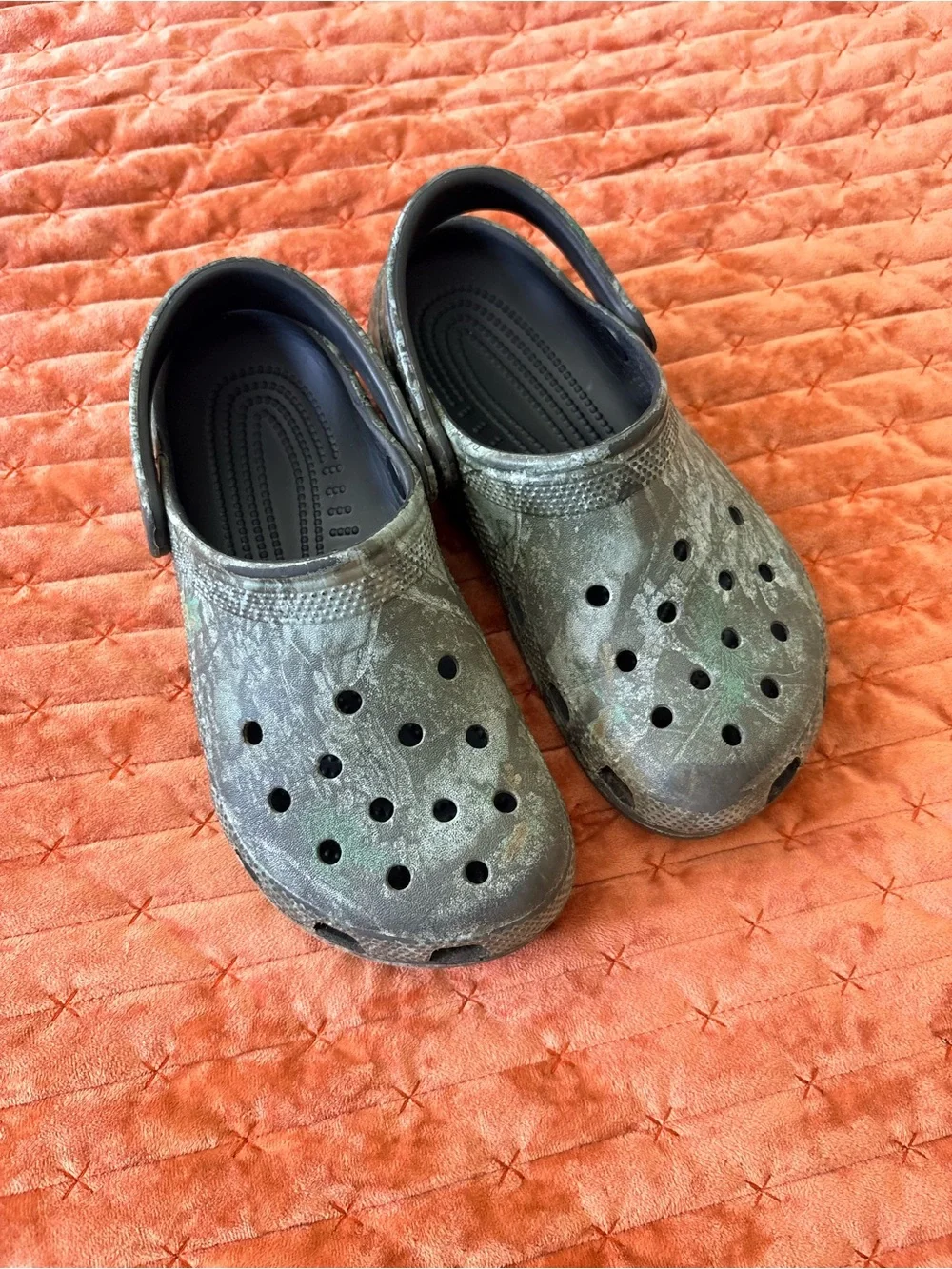 Kids Camouflage Slip-On Crocs - Gray Green